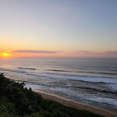 305 Guest House Amanzimtoti Exteriör bild