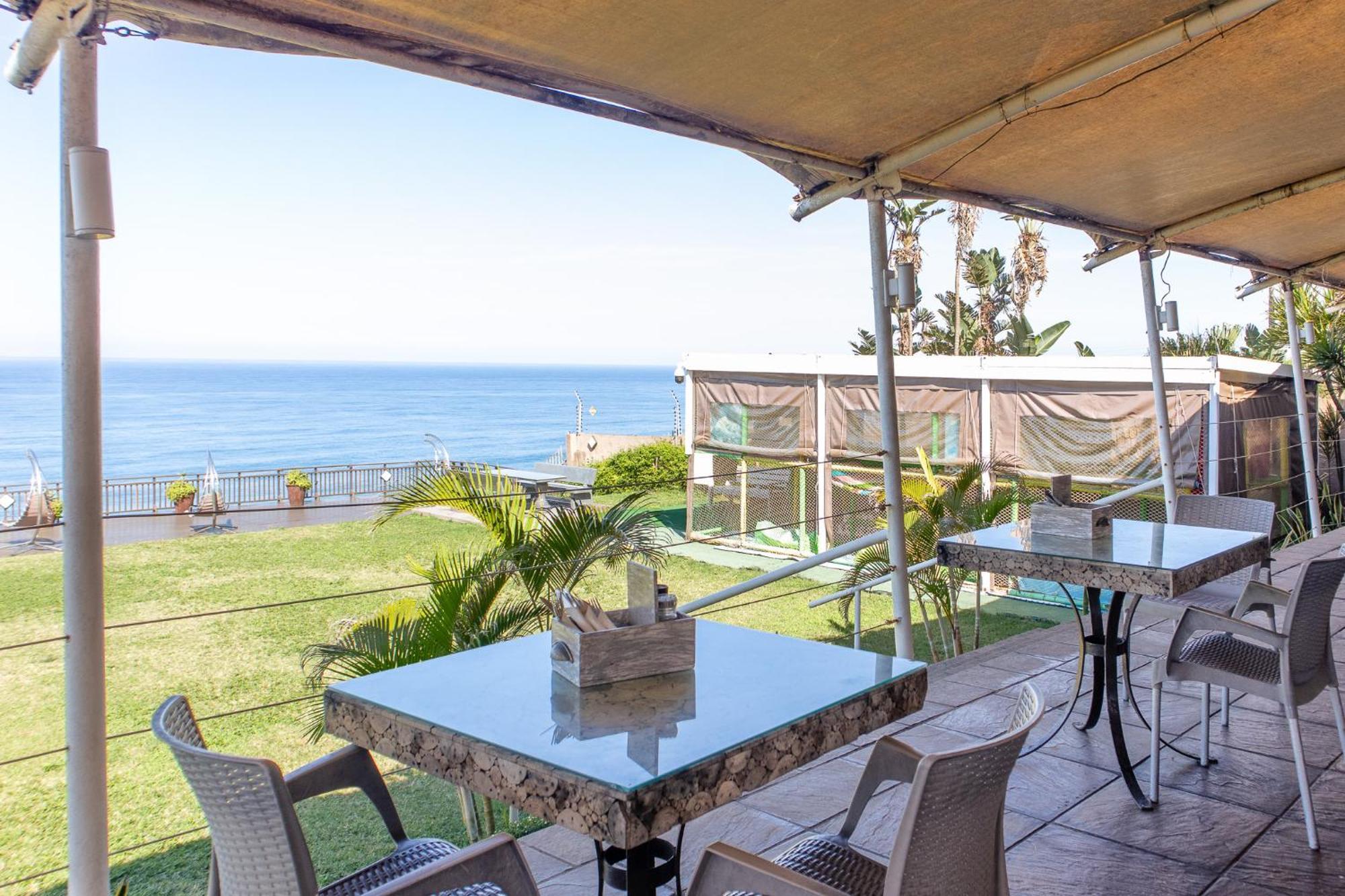 305 Guest House Amanzimtoti Exteriör bild